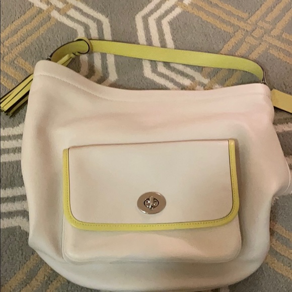 Coach Handbags - Coach tote bag comes with Dust bag